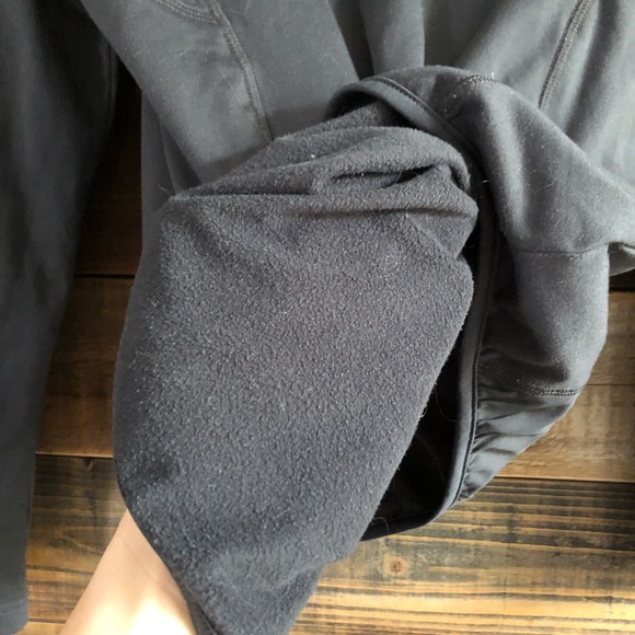 ASICS Hoody - Picture 4 of 4